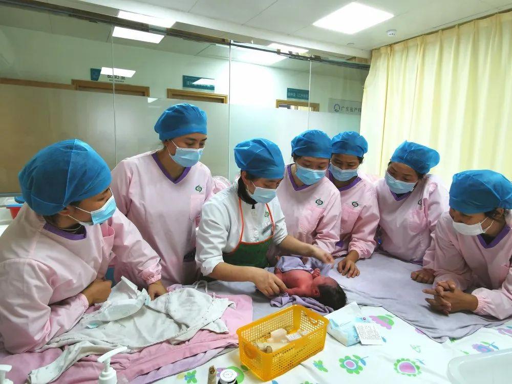 静宁县妇婴监护型护送